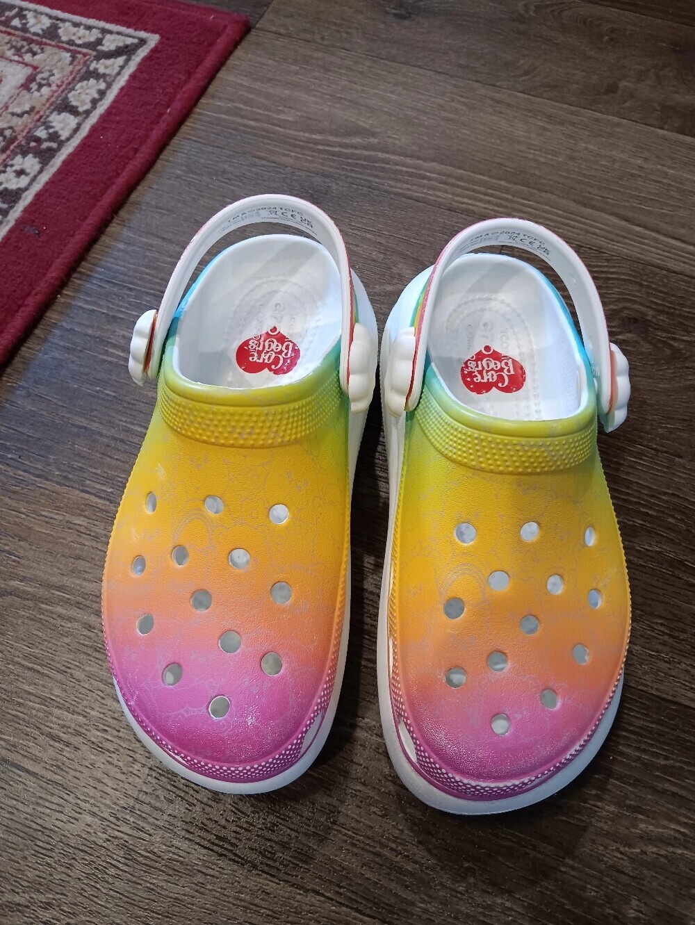 Crocs x Care Bears Classic Crush Clog Unisex M4 W6 Multicolor Light Up Shoes